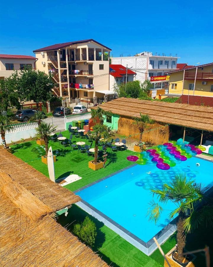 Casa Barbie Costinesti Hostel Luaran gambar