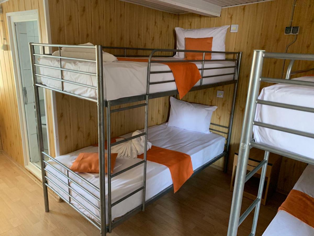 Casa Barbie Costinesti Hostel Luaran gambar
